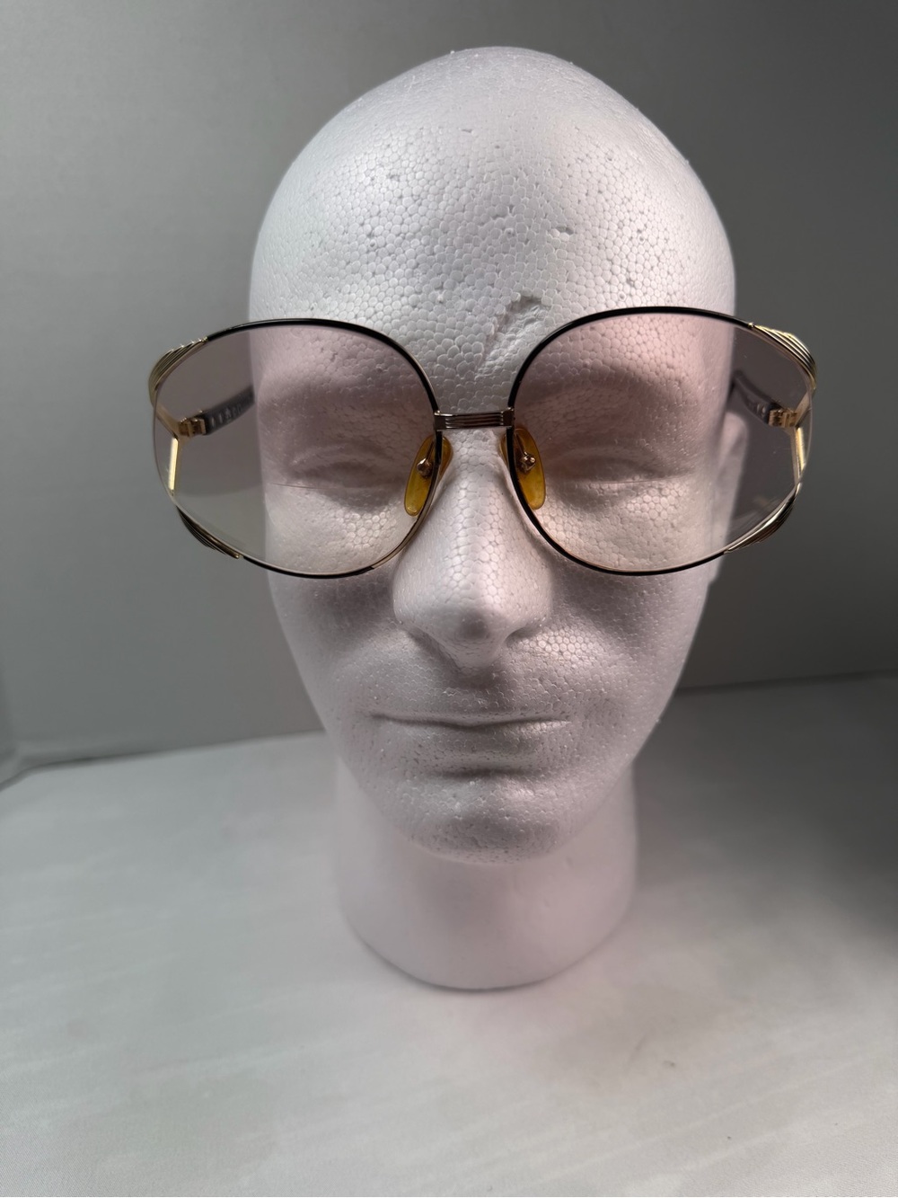 Dior Oversized Gold Metal Frame Sunglasses with Light Amber Nose Pads